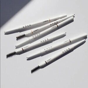 Roen VowBrow Pencil:  DARK FONCE